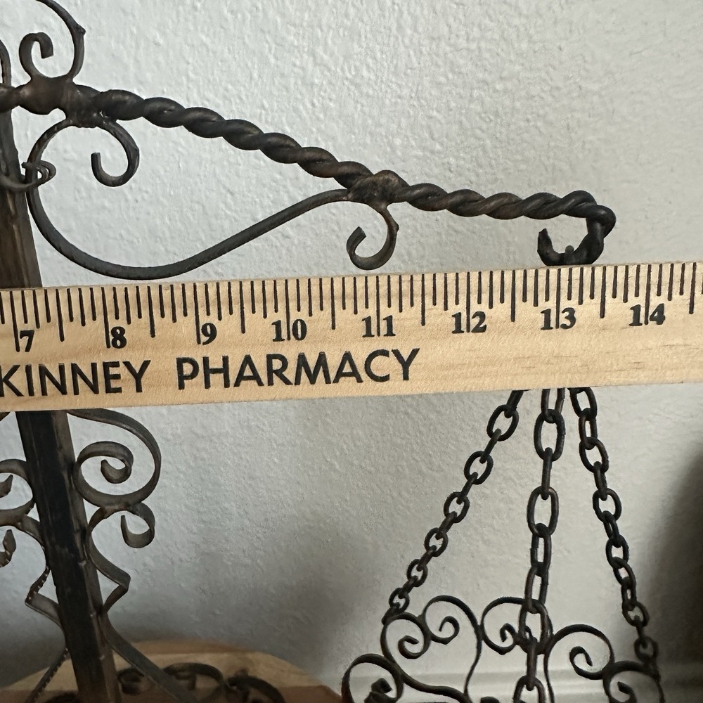 Vintage Hanging Scales of Justice Brown 14.25 inches Wrought Iron Rustic USA - Picture 8 of 10